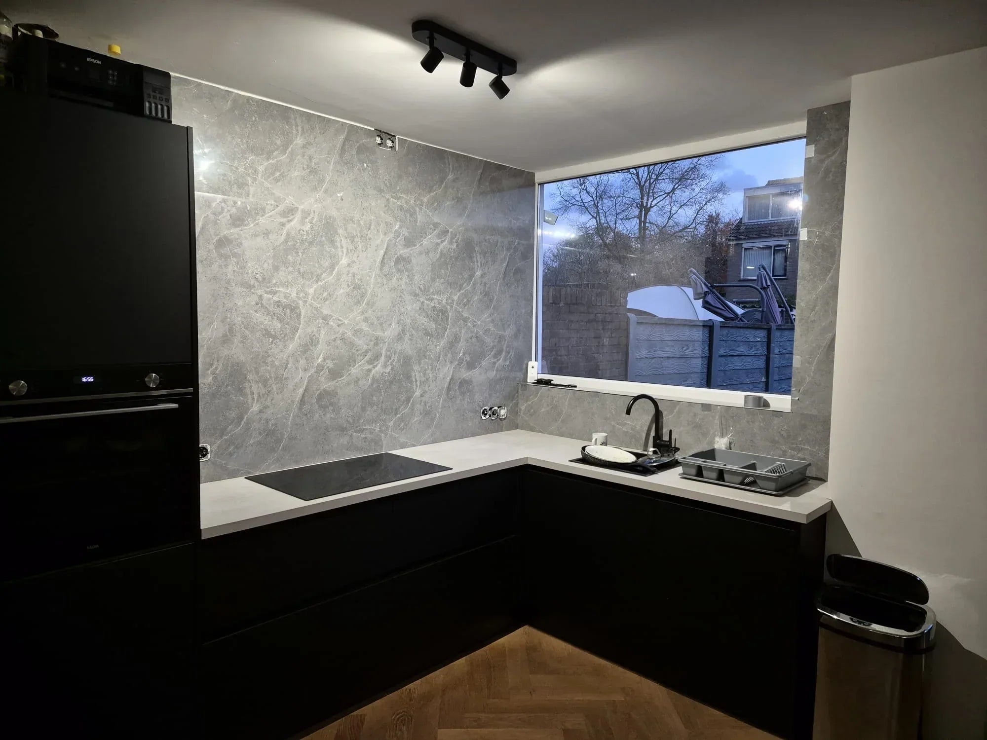 PVC marmeren wandpanelen - Silver Wave glans grijs - 260x122cm
